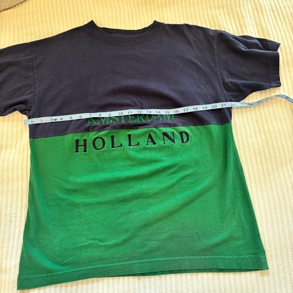 Amsterdam Holland Kist Design Embroidered Color Block Green and Navy T-shirt M - Picture 6 of 7